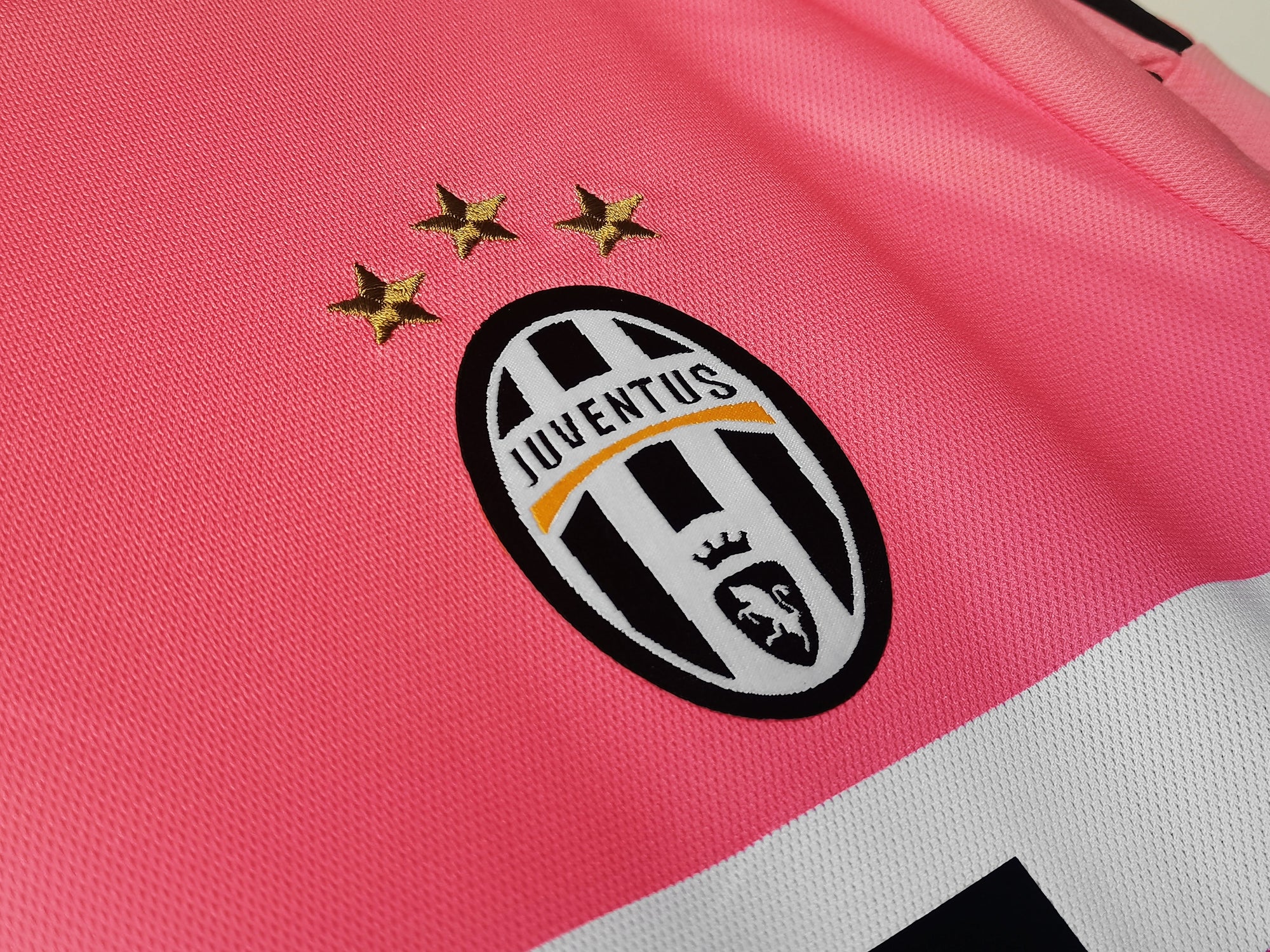 Camisa da Juventus 2015 Retrô  Manga longa - Rosa