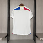 Camisa Fortaleza II 2025 Branca com detalhes