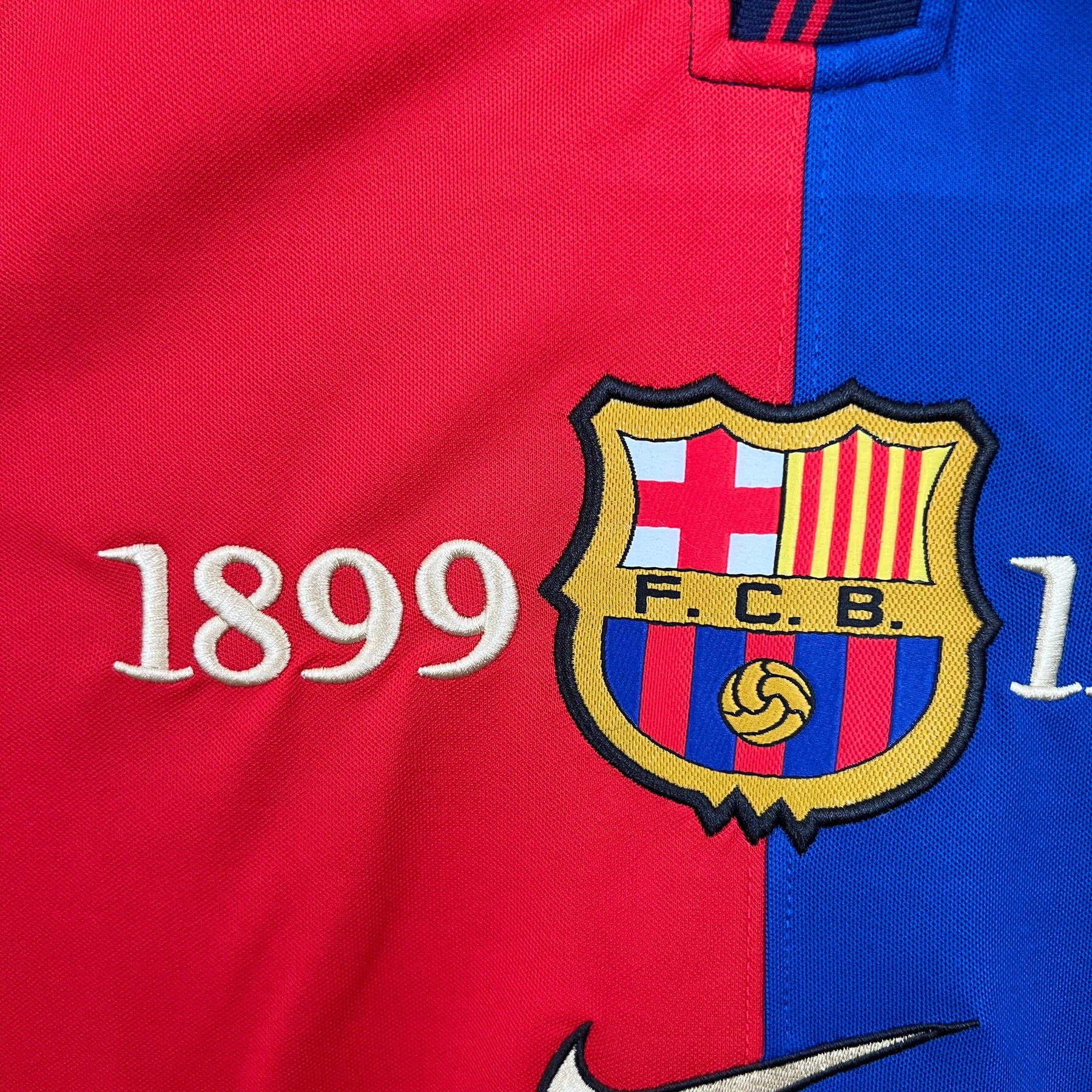 Camisa Manga Longa Retrô Barcelona 1899/99 Nike - Azul e Grená