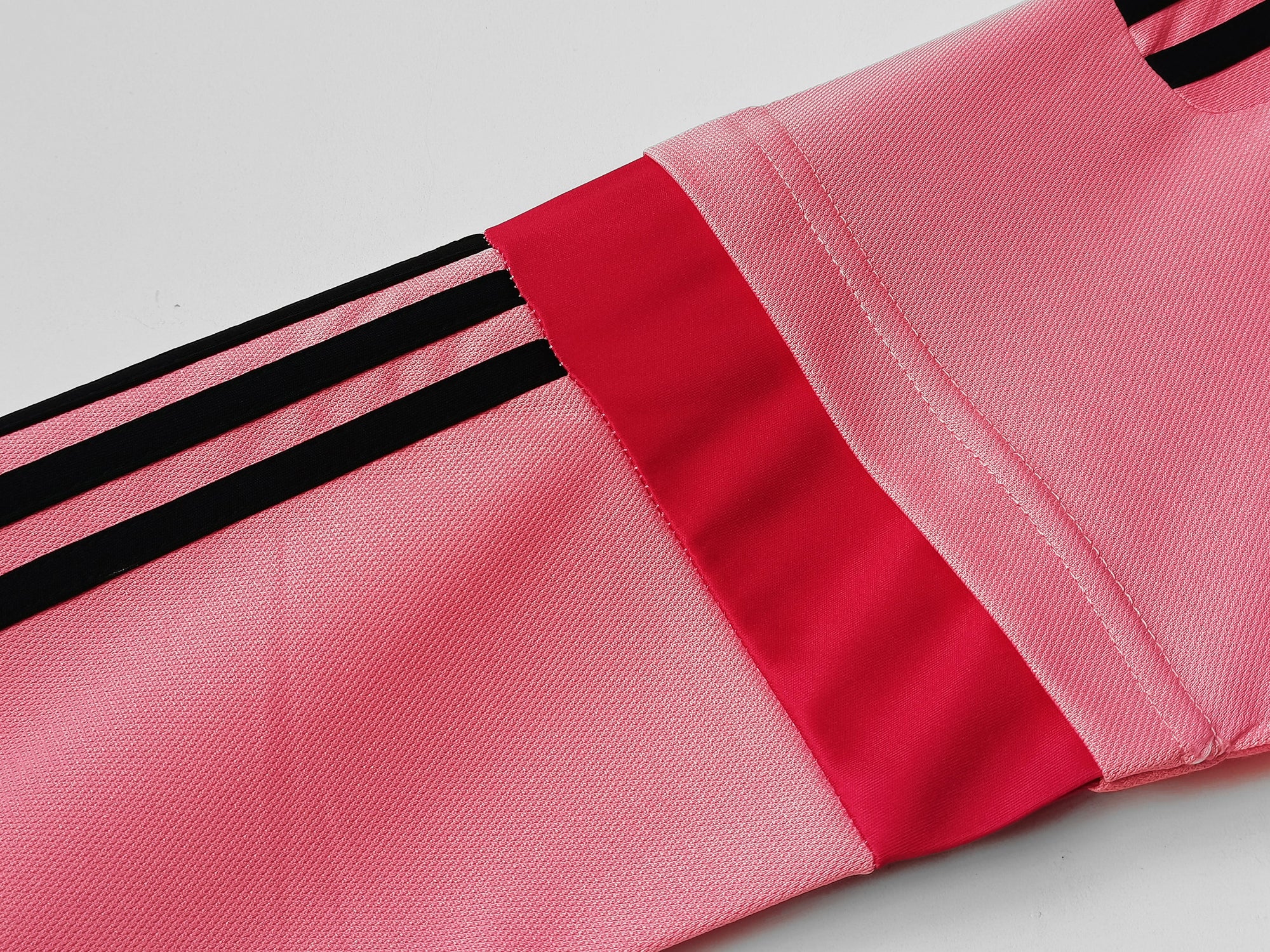 Camisa da Juventus 2015 Retrô  Manga longa - Rosa