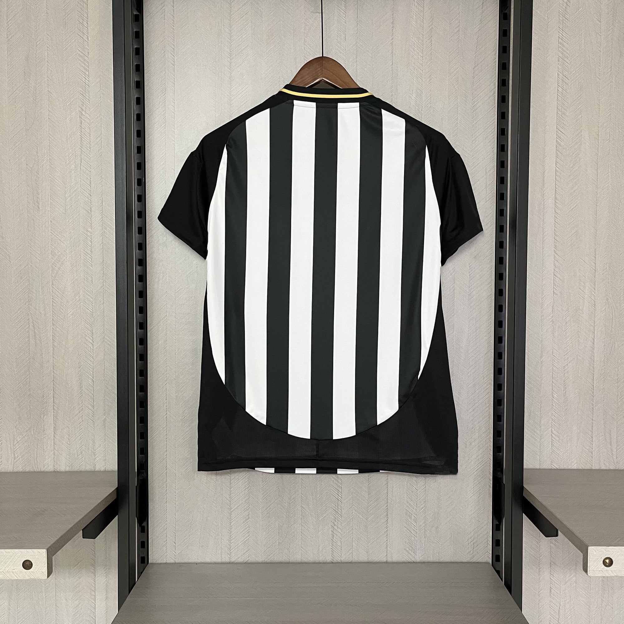 Camisa 1 Atlético MG 25/26 Preta e branca - (Feminina)