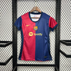 Camisa Barcelona Casa l 24/25 Azul e Vermelho - (Feminina)